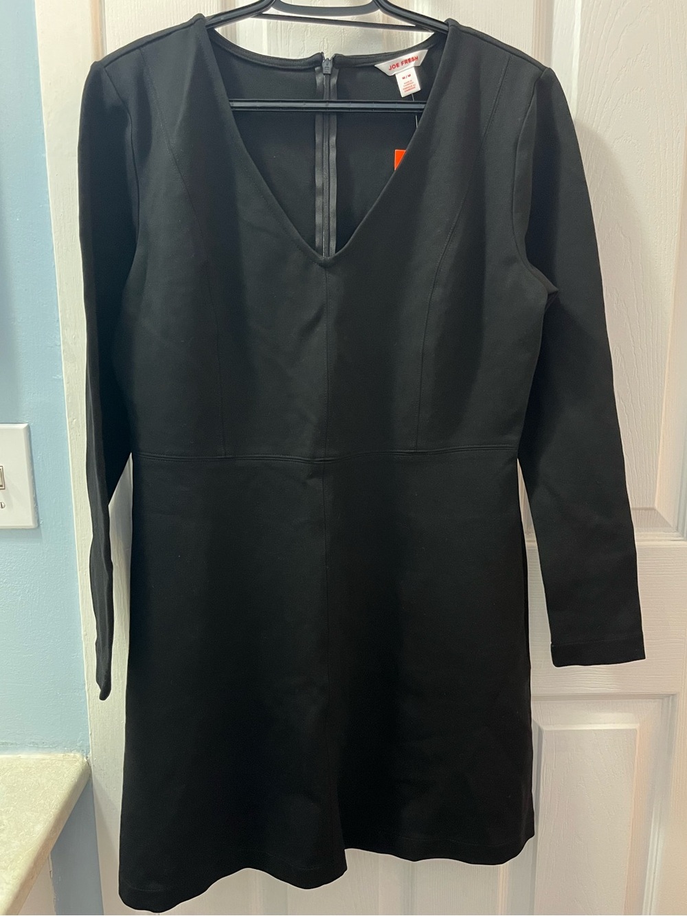 Joe Fresh Women’s Black Long-Sleeve V-Neck Dress - Size M